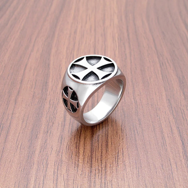 Iron Cross Biker Ring – 316L Stainless Steel Vintage Punk Rider Jewelry | Low Riders MC